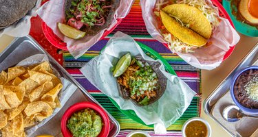 De Nada Cantina