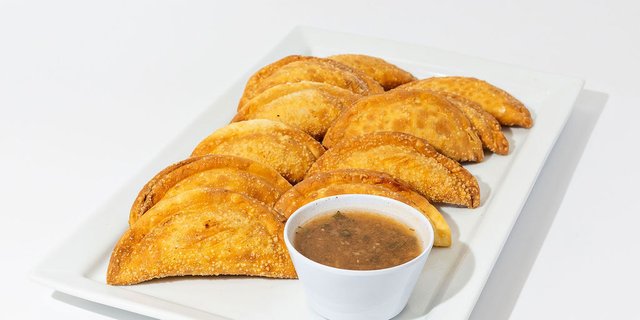 Fried Cuban Empanadas