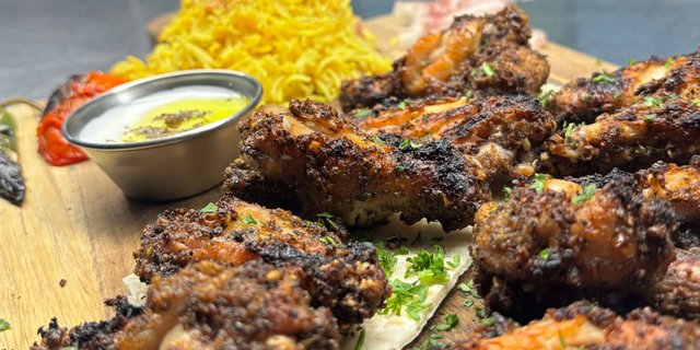 Deema Wings