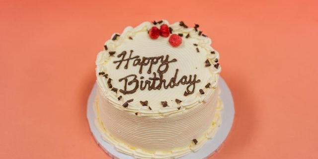 Raspberry Royale Cake
