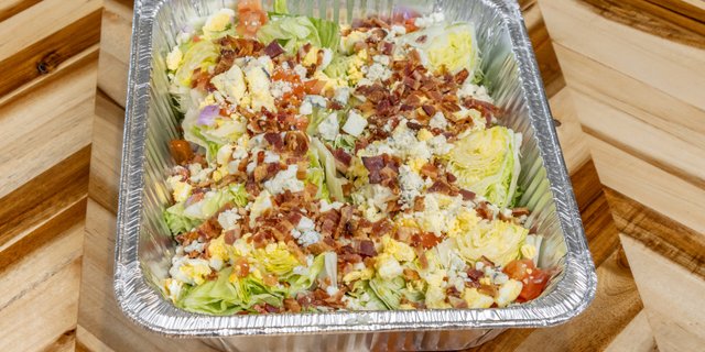 Baby Iceberg Wedge Salad Pan