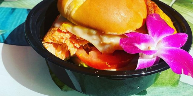 Grilled Salmon Sandwich
