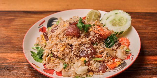 Khao Phad Kun Chiang
