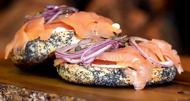 Woodgrain Bagels