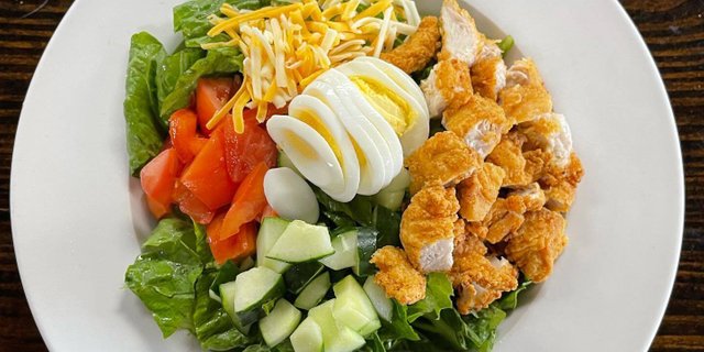 Chicken Finger Salad Tray