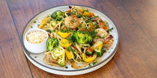 Shrimp Scampi w/ Linguine