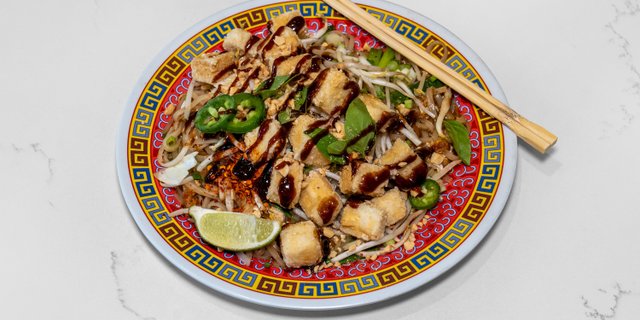Tofu Pad Thai Box