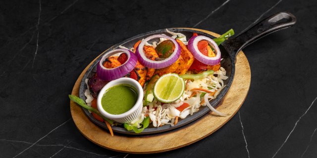 Paneer Tikka Lalmirch