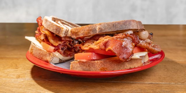 BLT