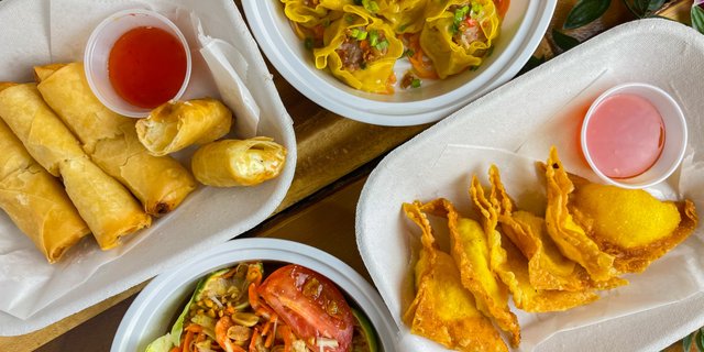 Thai Fried Cheese Roll