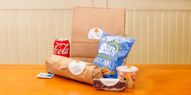 Viga Deluxe Full Sandwich Bagged Lunch