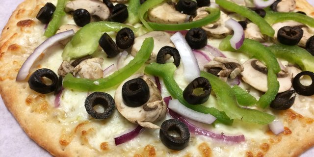 Italian-Style Veggie Gluten-Free Pizza