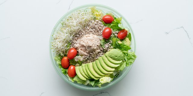 Tuna Avocado Salad