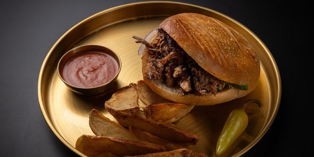 Beef Brisket Shawarma Pita