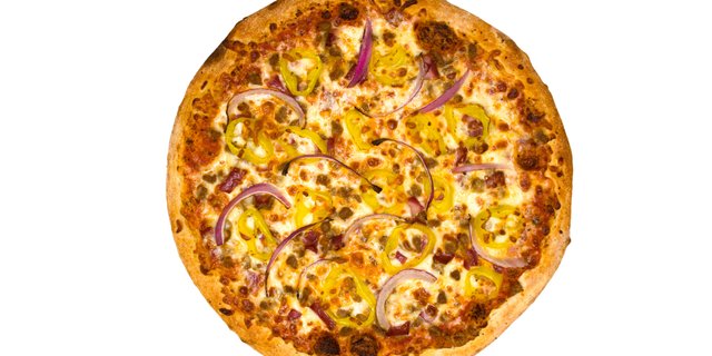 Gluten-Free Bacon Cheeseburger Pizza