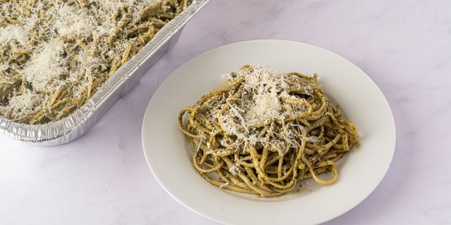 Linguine w/ Basil Pesto
