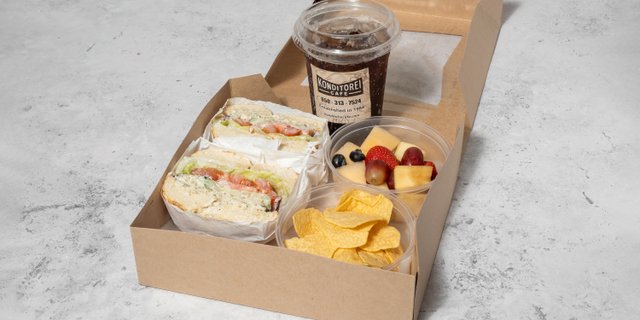 Tuna Salad Bagel Sandwich Box