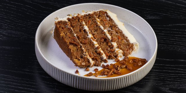 4-Layer Carrot Cake