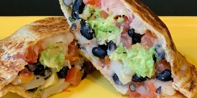 No. 40 Vegan Toasted Lunch W/ Kale & Fruit