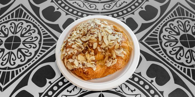 Almond Croissant