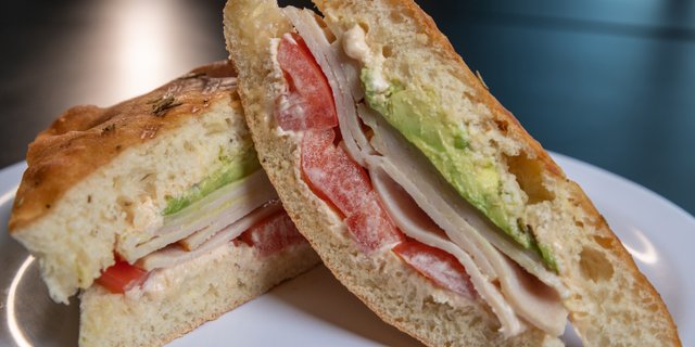 Turkey & Avocado Sandwich Boxed Lunch