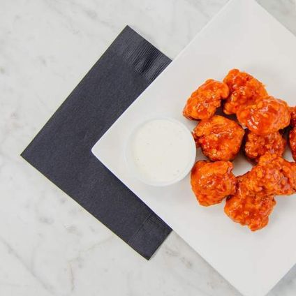 12 Boneless Wings Box
