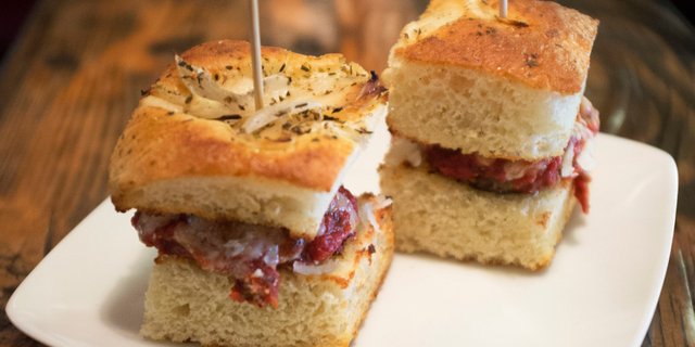 Meatball Sliders