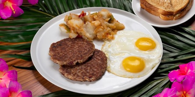 Corned Beef Hash & Eggs