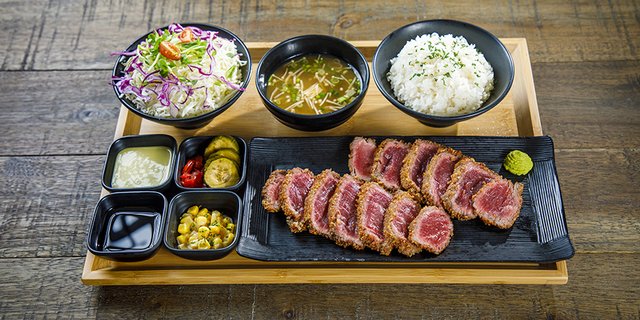 Beef Gyukatsu Boxed Lunch