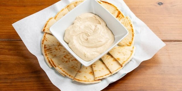 Hummus & Pita