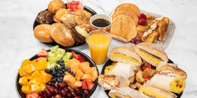 Hot Breakfast Package 3