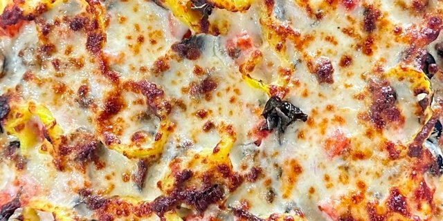 Famous White Pizza