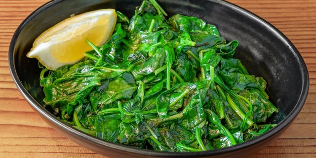 Spinaci Saltati