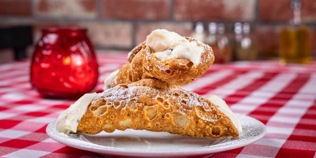 Cannoli
