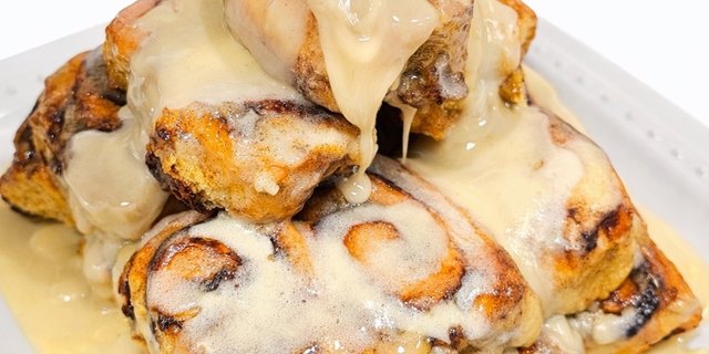 Cream Cheese Butter Cinnamon Rolls