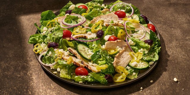 Greek Salad With Chicken