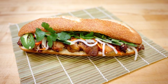 Grilled Chicken Banh Mi