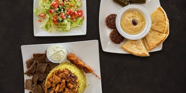 Bananas Combination Plate