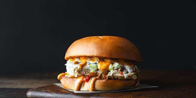PHILLY CHICKEN & CHEESE