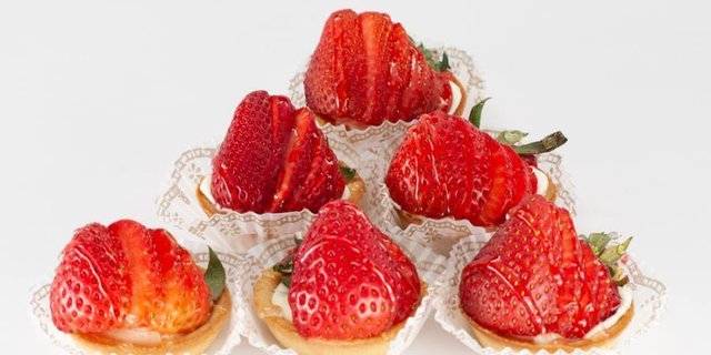 Mini Strawberry Tart