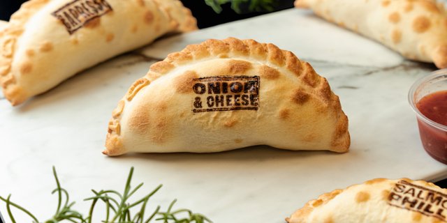 Onion & Cheese Empanada