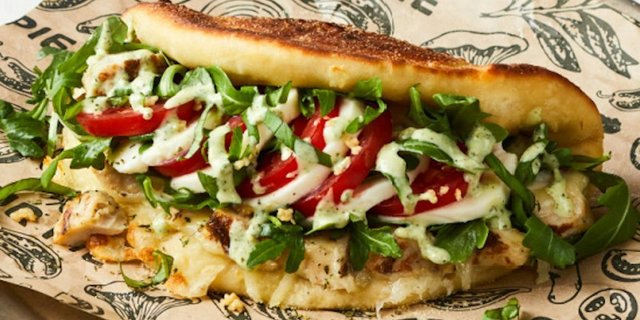 CHICKEN CAPRESE SANDWICH BOXED MEAL