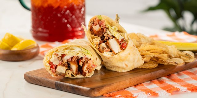 Crispy Carolina Chicken Wrap Boxed Lunch