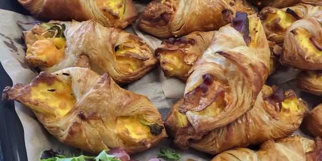 Stuffed Croissant