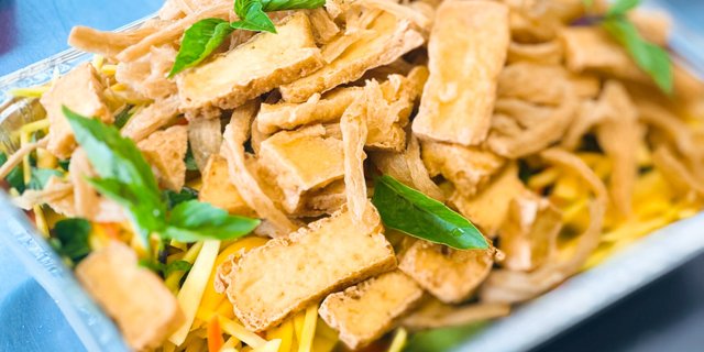 Mango Salad Tofu