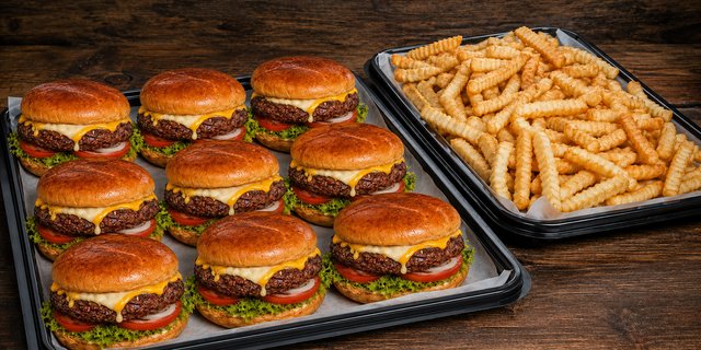 Grilled Beef Burger Tray