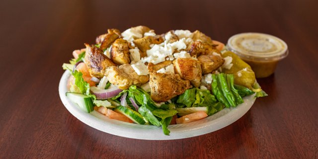 Grilled Chicken Greek Salad
