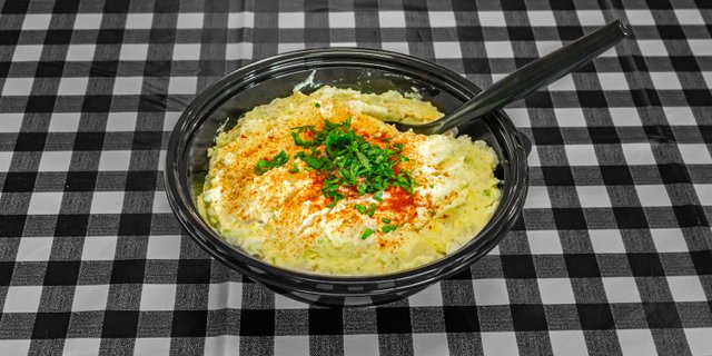 Aunt Linda's Potato Salad
