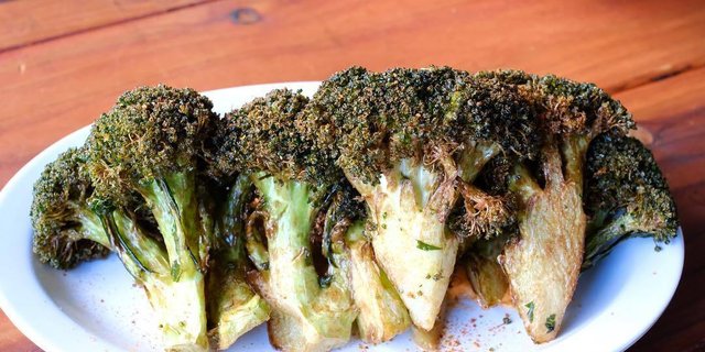 Fried Broccoli & Pimento Cheese Spread