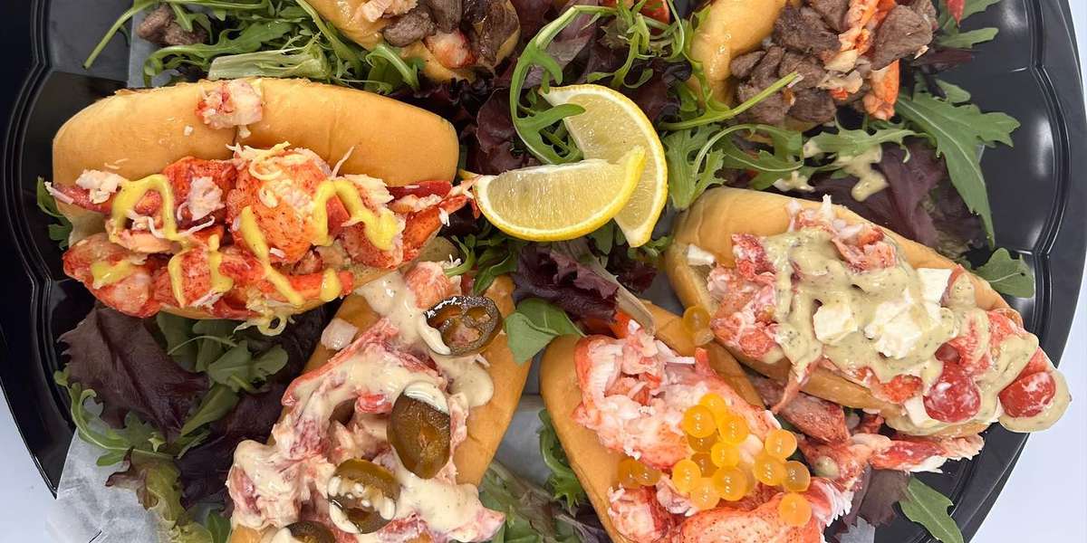 Mystic Lobster Roll